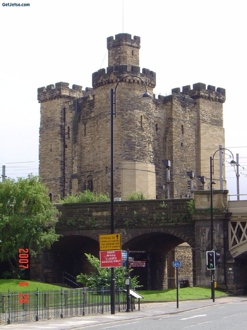 castle keep.JPG