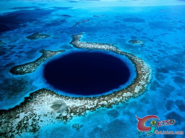 藍洞(Blue Hole)大家都聽過~但可曾看過一口氣潛下去???圖片1