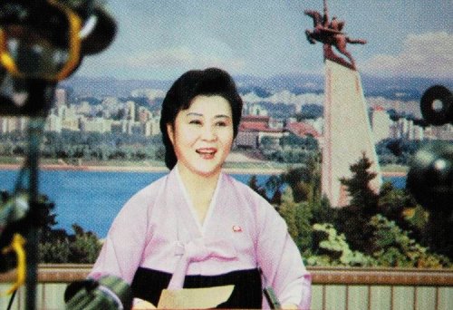 樣板女主播李春姬(金正日的新聞是最後一次露面)圖片3