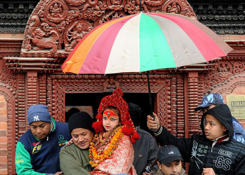 神秘的尼泊爾“處女神”圖片1