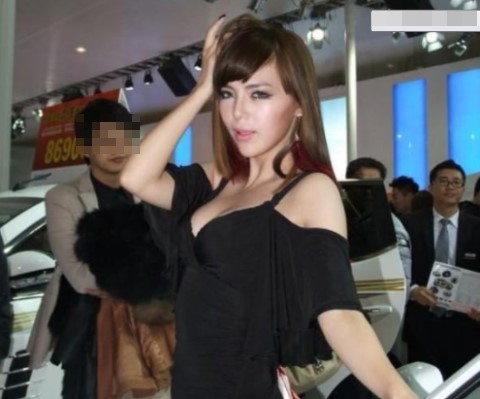 車展ShowGirl出奇招,自慰姐一夕暴紅圖片2