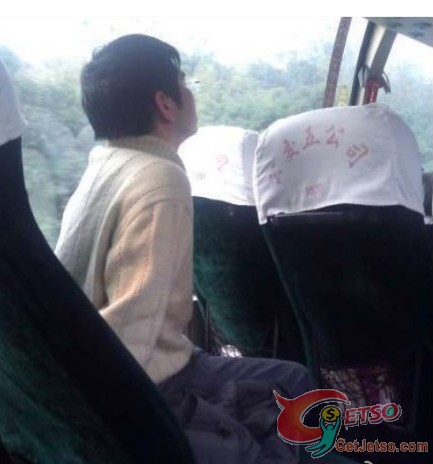 人有三急,狂男巴士內大解圖片1