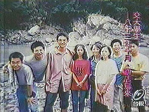 「玫瑰之夜-鬼話連篇」經典的十四張靈異照片圖片11