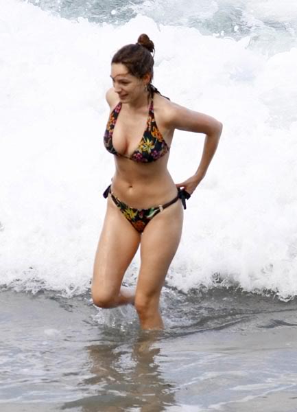 Kelly Brook 比堅尼性感寫真照片圖片2