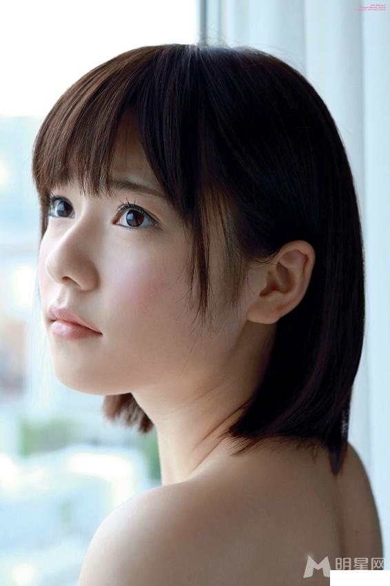 AKB48島崎遙香登雜誌秀童顏巨乳照片圖片9