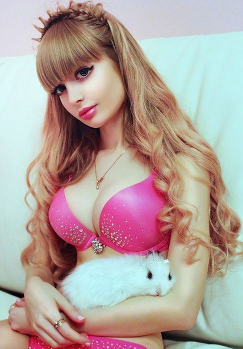 俄羅斯真人版Barbie ──Anzhelika Kenova照片圖片2