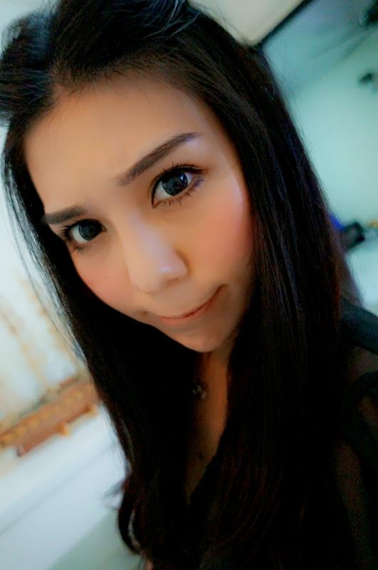 馬來西亞人氣模特兒~Amanda Seet~小露酥胸性感自拍照片圖片23
