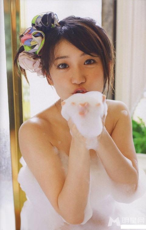 AKB48大島優子半裸秀爆乳寫真照片圖片7
