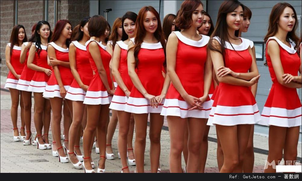 韓國F1賽車女郎超短裙現身修長美腿秒殺全場照片圖片3