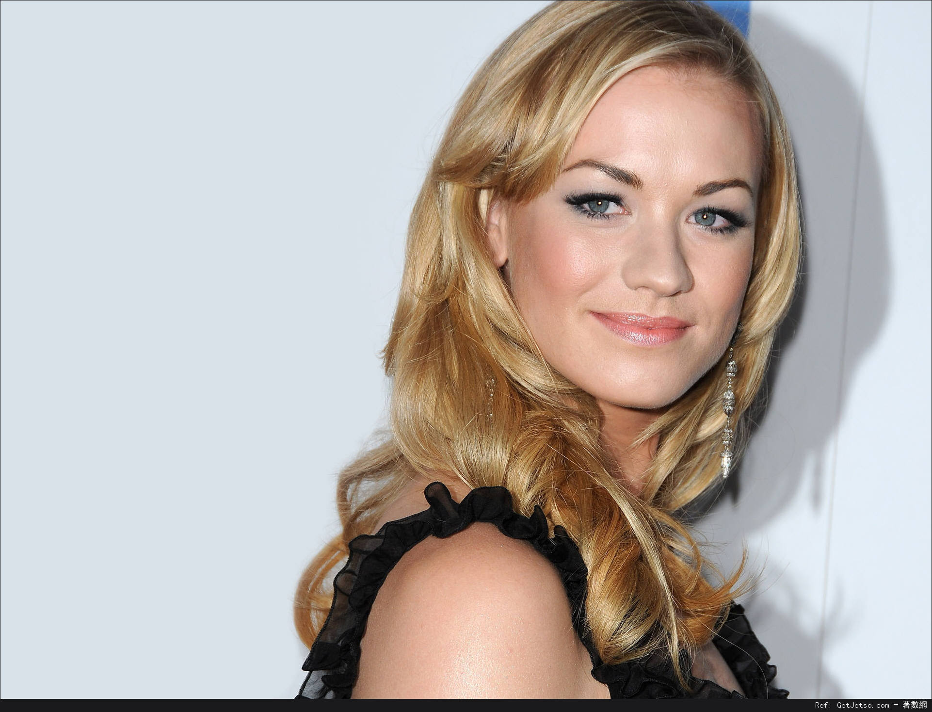 澳洲新晉女星Yvonne Strahovski寫真照片圖片7