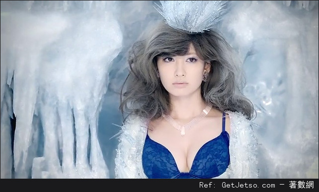 AKB48小嶋陽菜穿藍色胸罩寫真照片圖片3