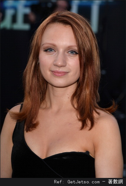 Emily Berrington寫真照片圖片1