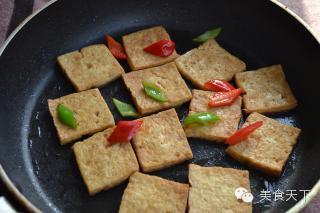家常煎豆腐的食譜和做法圖片1