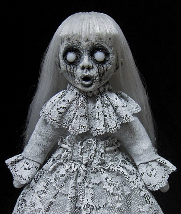 10個最恐怖的洋娃娃圖片7