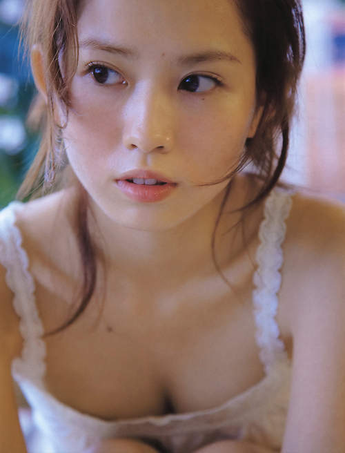 市川由衣性感寫真照片圖片1