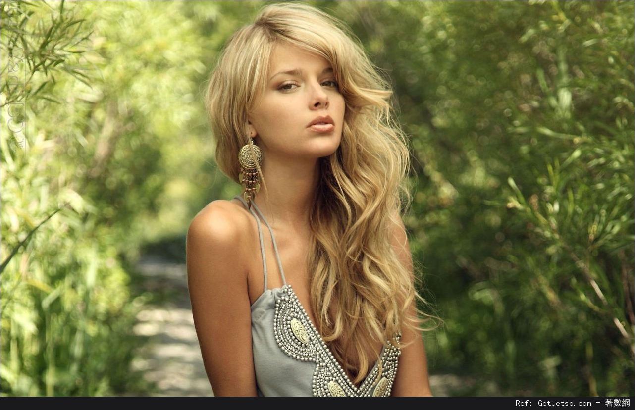 Danielle Knudson性感寫真照片圖片5