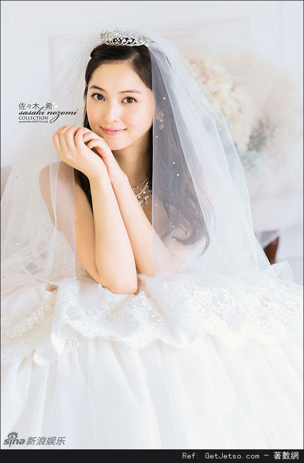 佐佐木希婚紗寫真優雅大方照片圖片32