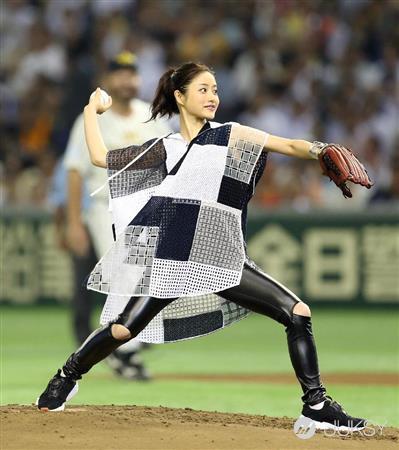 石原里美性感寫真照片圖片43