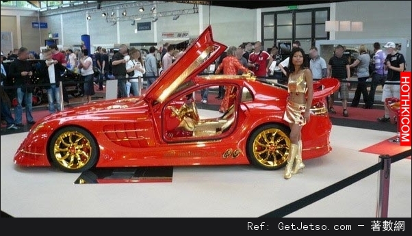 3億3千萬奢華黃金賓士賣不出,原因竟然是因為旁邊的車模圖片6