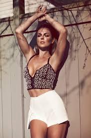 Serinda Swan性感寫真照片圖片12