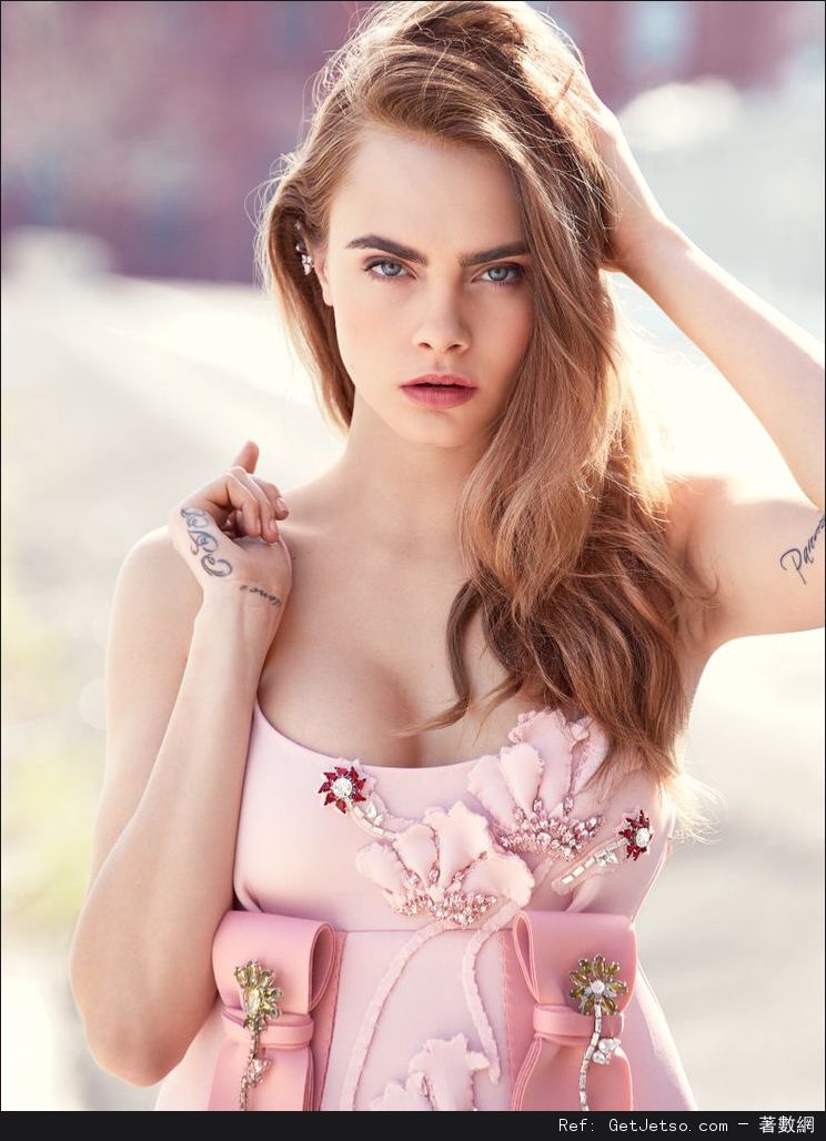 Cara Delevingne性感寫真照片圖片1