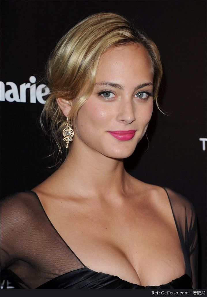 Nora Arnezeder性感寫真照片圖片10