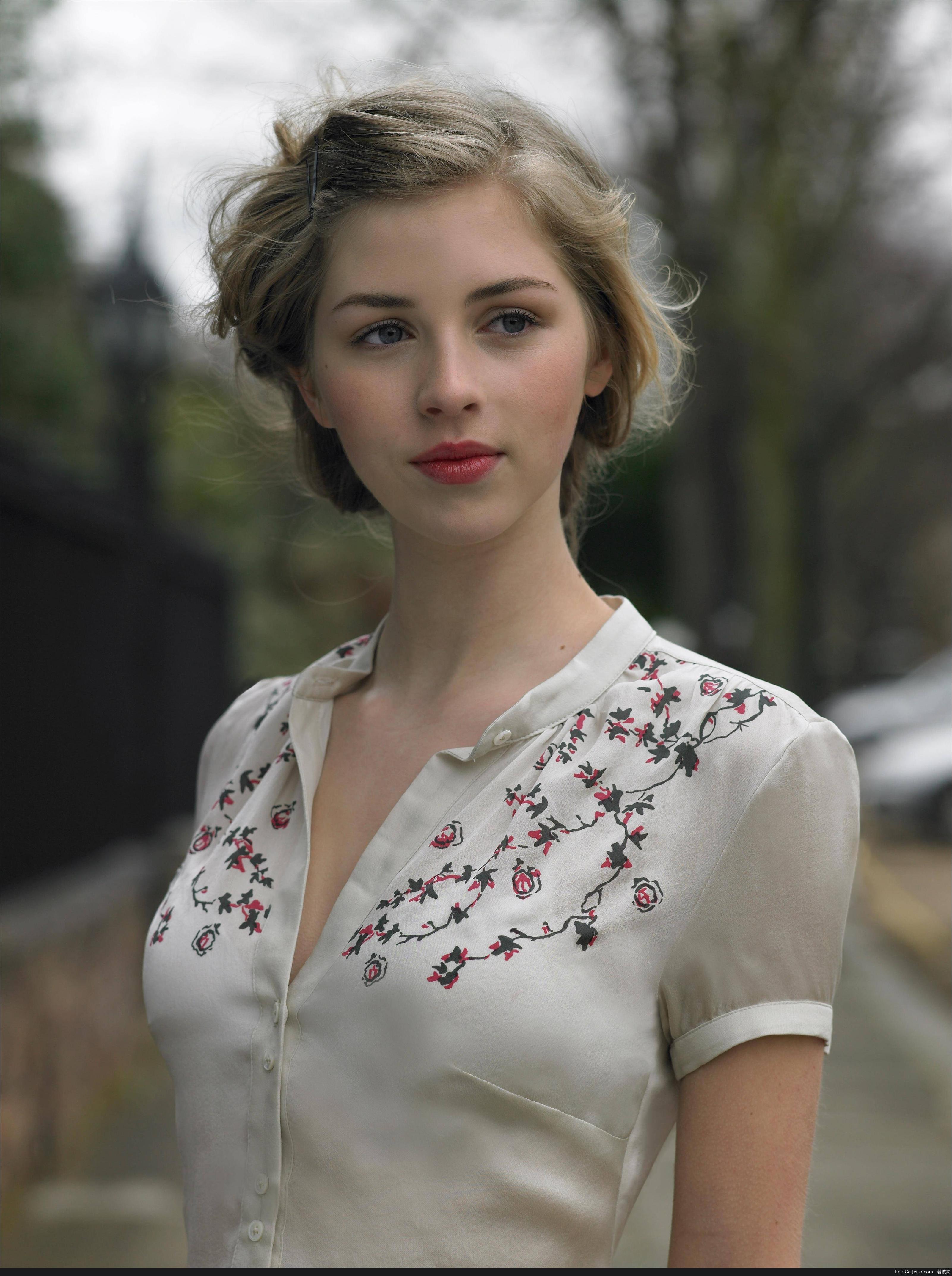 Hermione Corfield性感寫真照片圖片9