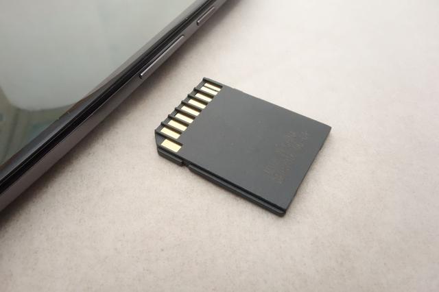 東芝存儲極至超速™M401 MicroSD卡圖片10