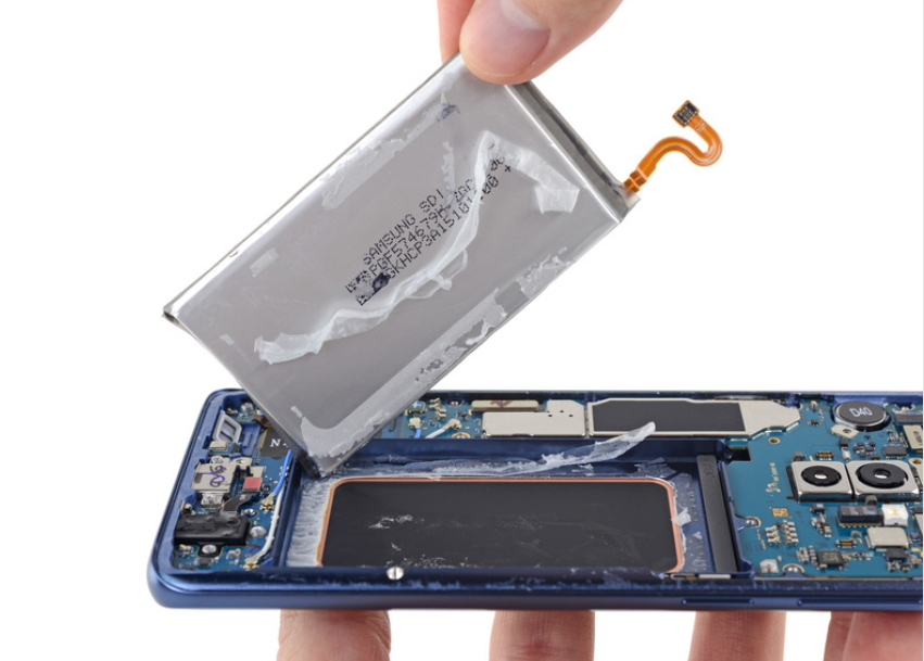 iFixit Galaxy S9+Plus 拆機報告：電池規格與「舊機」相同圖片4